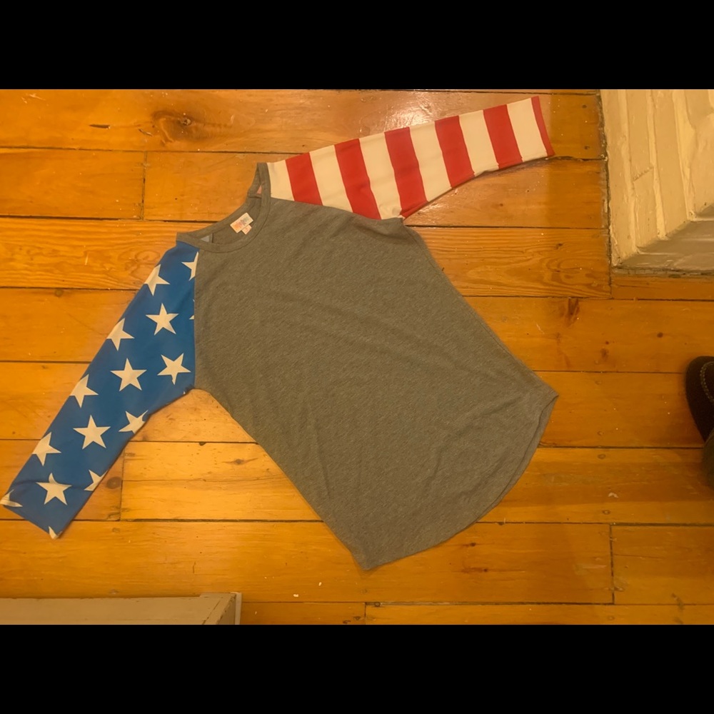Lularoe USA shirt small